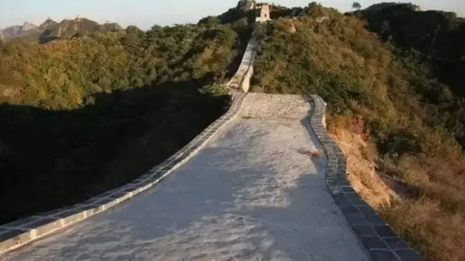 Restorasyon, sosyal medyada paylaşılan fotoğraflarla gündeme geldi.