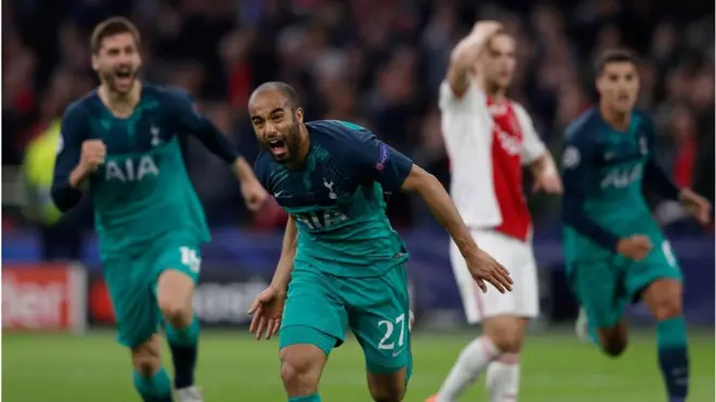 Lucas Moura mencetak hattrick sekaligus membawa Spurs ke final Liga Champions.