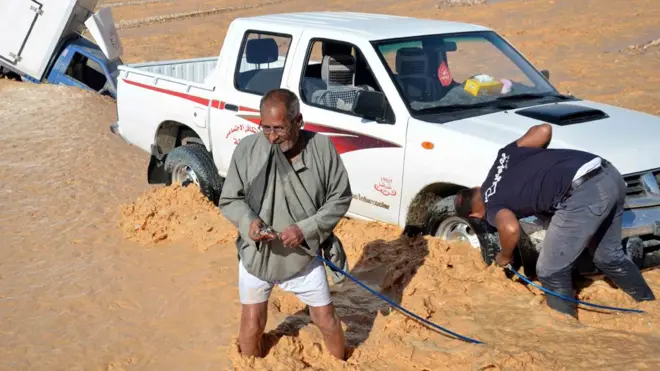 أغلب الضحايا سقطوا في مدينة رأس غارب التي تقع على ساحل البحر الأحمر