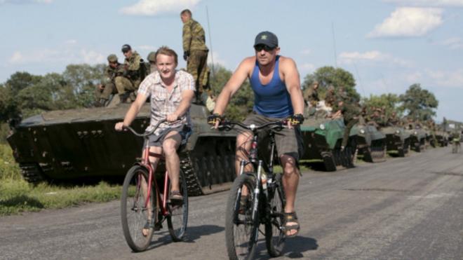 велосипедисты в Донецке