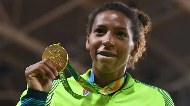 La medalla de oro que logró Rafaela Silva en judo femenino es la primera que gana Brasil en Río 2016.
