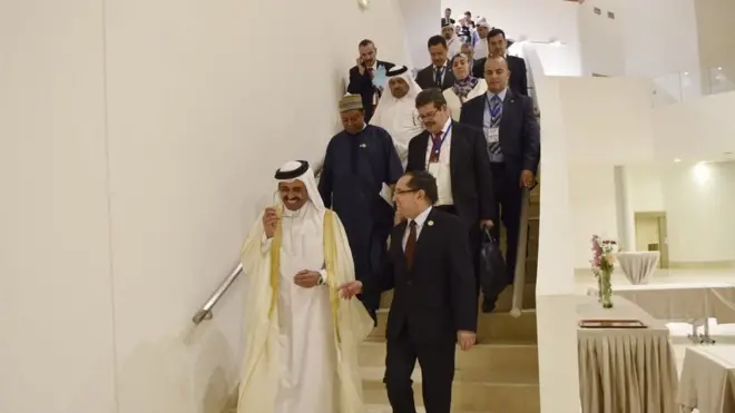 اوپیک کے لیے مسئلہ یہ تھا کہ سعودی عرب تیل کی پیداوار میں کمی کے حق نہیں تھا جب تک ایران بھی ایسا نہیں کرتا