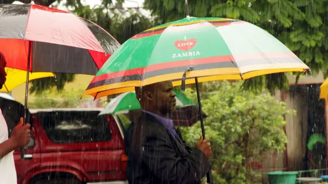 Pipo for Zambia say di police service for di kontri dey corrupt