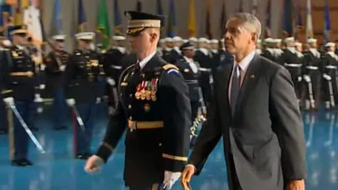 обама прощається з військом