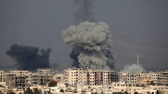 Ожесточенные авиаудары продолжаются несколько дней