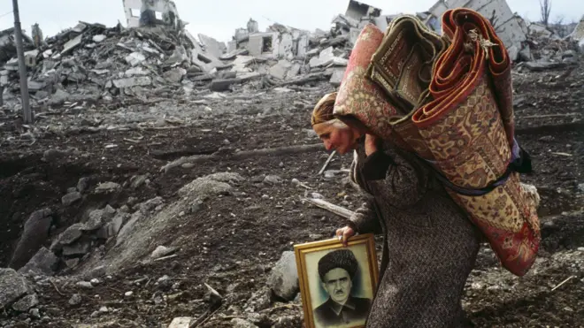 सन् २००० को दृश्य