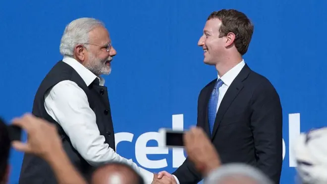 મોદી અને ઝુકરબર્ગ