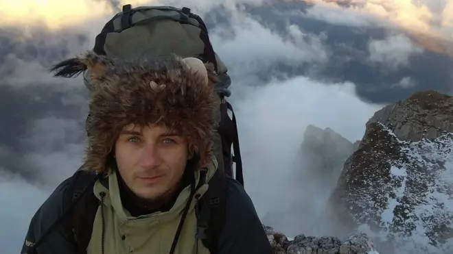 Тангарр Форгарт здійснив трансґендерний перехід в Україні, але йому довелося обійти спецкомісію, що вирішувала, чи "людина справді може це зробити"