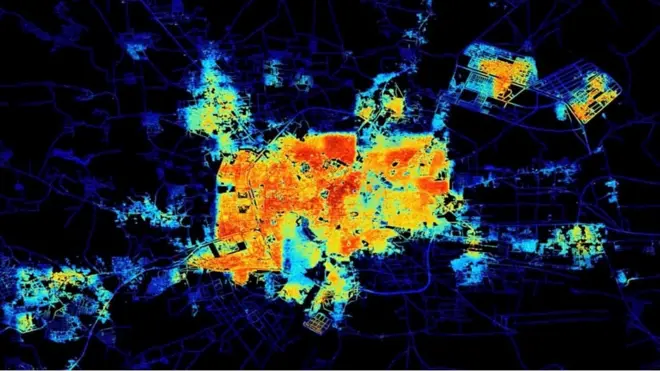 阿勒颇晚间卫星图片（NASA提供；9/2012）