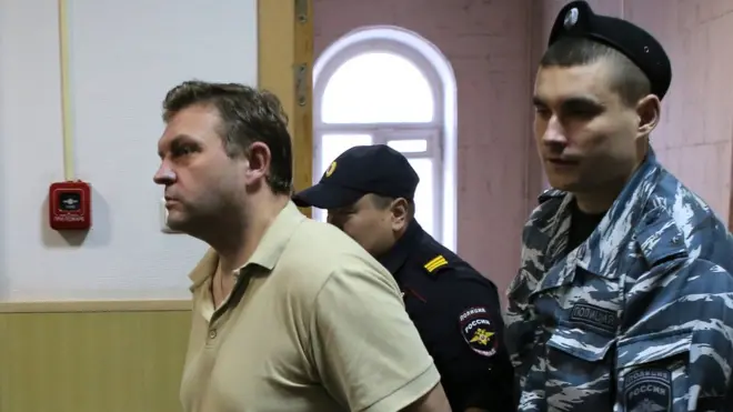 Защита Белых просила освободить его под домашний арест