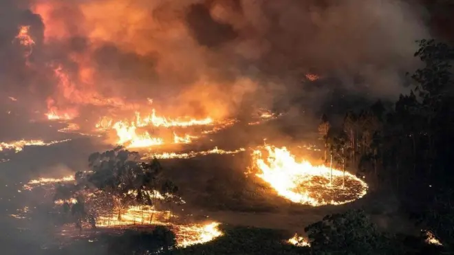 Fires rage near Bairnsdale in the East Gippsland region, Victoria