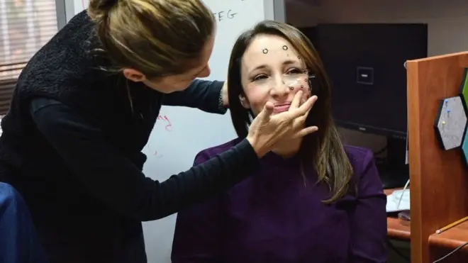 ሓሳዊ ዝፈሊ መሳርሒ