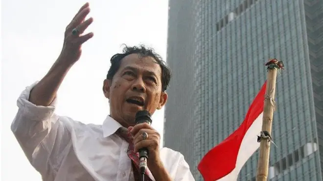 Pada Desember tahun lalu, Sri Bintang Pamungkas disangka oleh kepolisian bermufakat melakukan makar terhadap pemerintahan Jokowi.