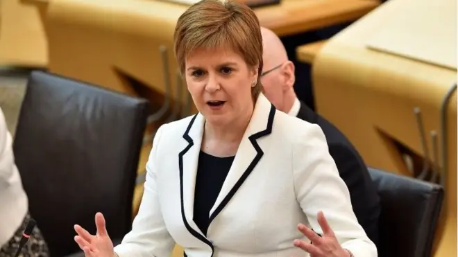 İskoçya Özerk Yönetimi Başbakanı Nicola Sturgeon