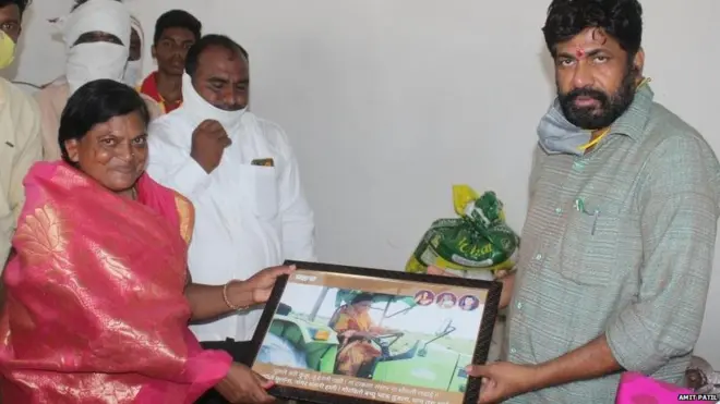 बच्चू कडू आणि ज्योती देशमुख