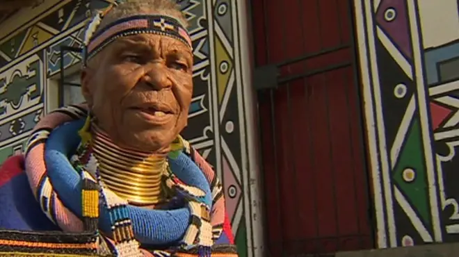 جنوبی افریقہ سے تعلق رکھنے والی آرٹسٹ ایسٹر مہلانگو