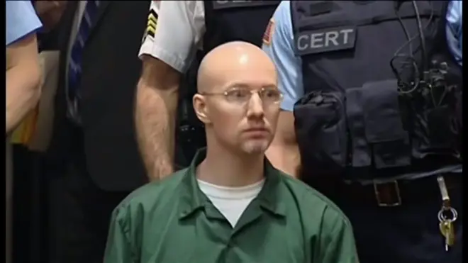 デイビッド・スウェット被告