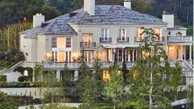 د الن مسک هر کور لسګونه میلیونه ډالره بیه لري