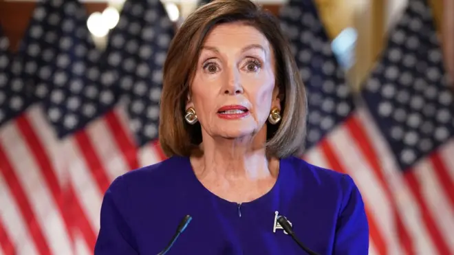 "Nadie puede estar por encima de la ley", declaró Nancy Pelosi este martes.