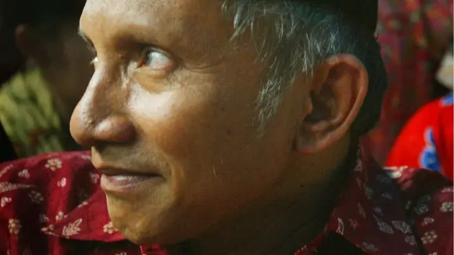 Amien Rais mengaku telah menerima uang dari Sutrisno Bachir sebesar Rp600 juta, tetapi dia mengaku tidak mengetahui asal-muasal uang tersebut.