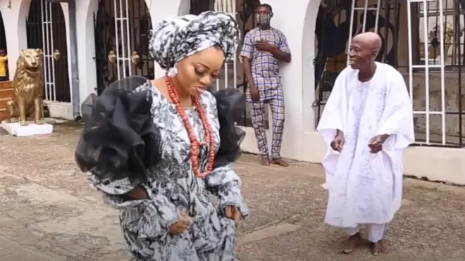 Olori Aanu tu kẹké ijo laafin olowo ori ẹ