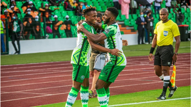 Samuel Chukwueze ati Kelechi Iheanacho