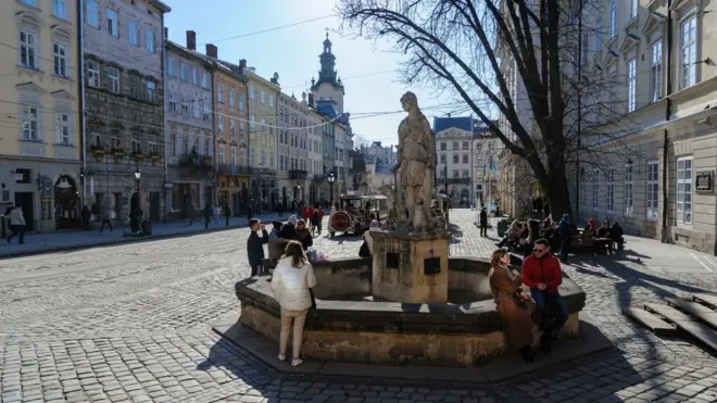 Львів посилив і продовжив локдаун. Які додаткові обмеження