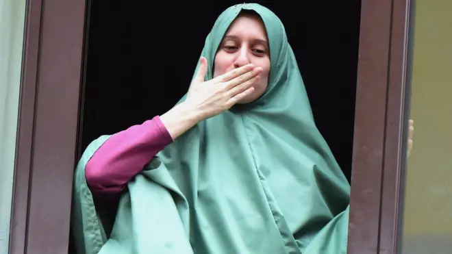 Silvia, oo la baxday Caa'isha waxay Talyaaniga gaartay Axaddii