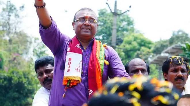 राहुल गांधी के ख़िलाफ़ एनडीए उम्मीदवार तुषार वेलापल्ली.