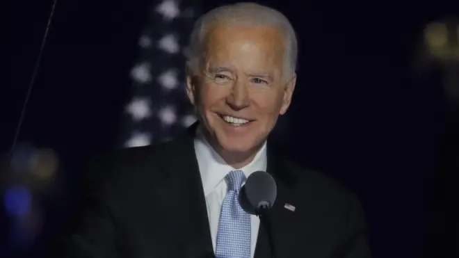 Избранный президент США Джо Байден 7 ноября 2020 года