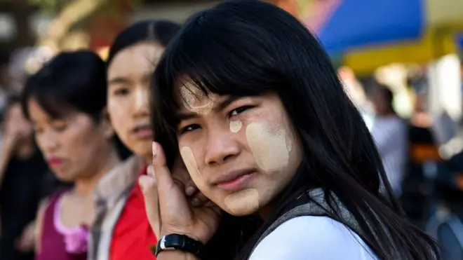 પ્રતીકાત્મક તસવીર