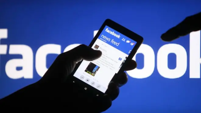 इंटरनेट एडिक्ट्स