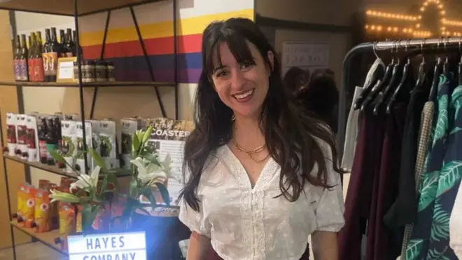 미 정부의 코로나 팬데믹 구제 프로그램 중 사업보조금은 제니 헤이즈가 창업하는 데 도움이 됐다