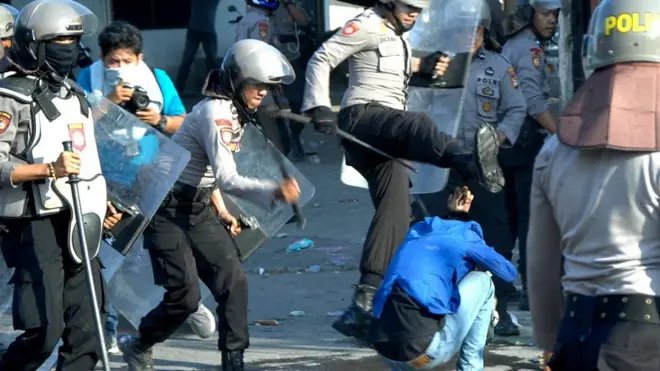 Kekerasan aparat terhadap mahasiswa