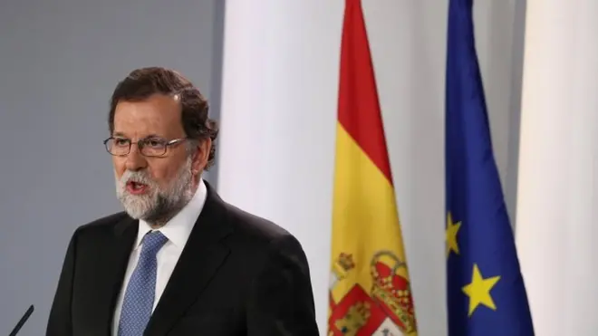 Rajoy justificó su decisión para "devolver al voz a los ciudadanos catalanes".