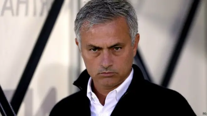 Mourinho ayaanan guuleysan lixdii ciyaar ee ugu dambeysay