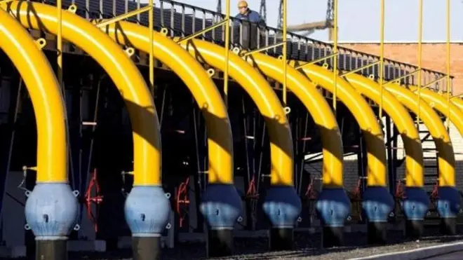 波蘭和保加利亞表示，俄羅斯天然氣工業股份公司（Gazprom）通知他們將從明天開始停止供氣。