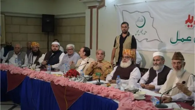 د جمعې پر ورځ د ټاکنو پایلو په تړاو د پاکستان سیاسي ګوندونو یوه ګډه غونډه کې په یوه خوله د جولای پنځه ویشتمې ټاکنو د رایو پایلې رد کړې.