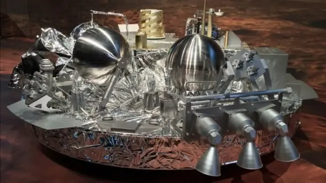 Uzay aracı Schiaparelli: Mars'a inişinin ardından 'Mars'ta hayat var mı?' sorusuna cevap arayacak.