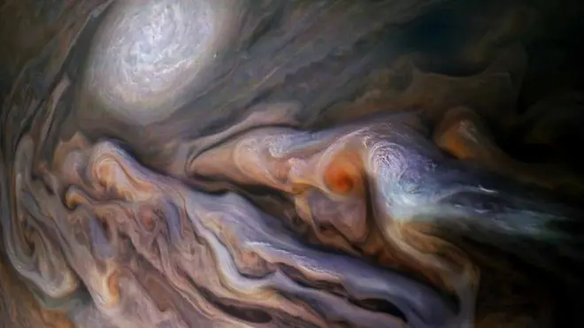 Процеси, що розгортаються назовні, дають вчени інформацію про внутрішню структуру Юпітера