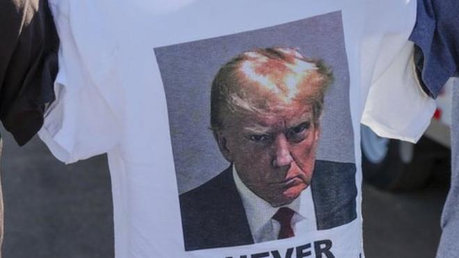 Trump mugshot on T-shirts