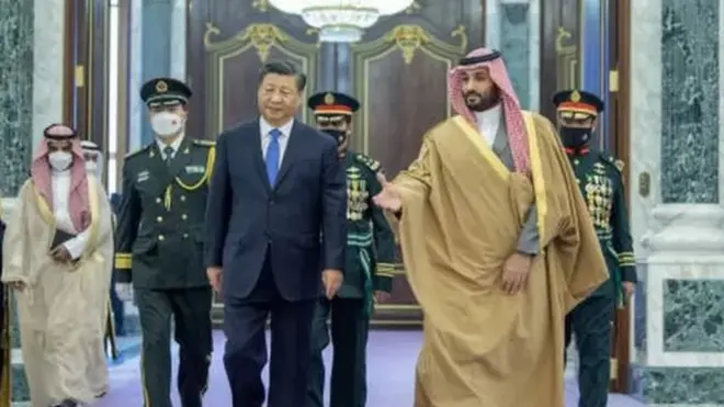 ولي العهد السعودي في استقبال شي جينبينغ