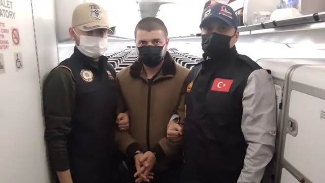 Ahmet İskender