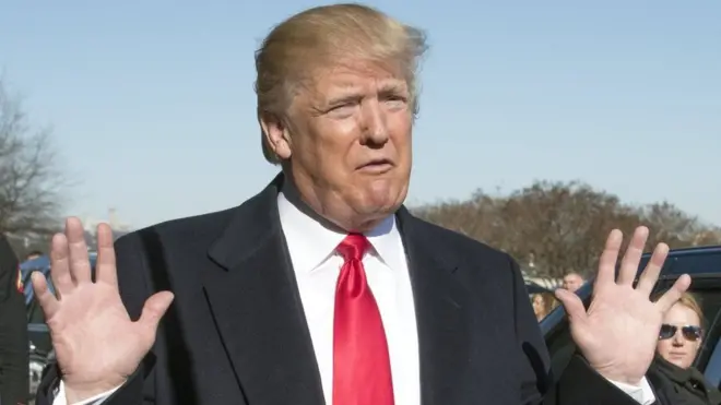 Tổng thống Trump cáo buộc đảng Dân chủ đặt chính trị lên trên lợi ích của người dân Mỹ