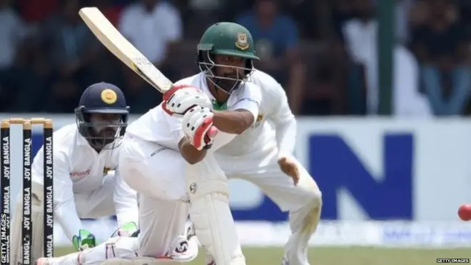 තමීම් ඉක්බාල්