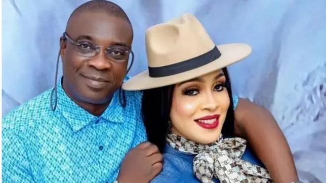 Wasiu Ayinde ati aya rẹ, Ropo Emmanuella