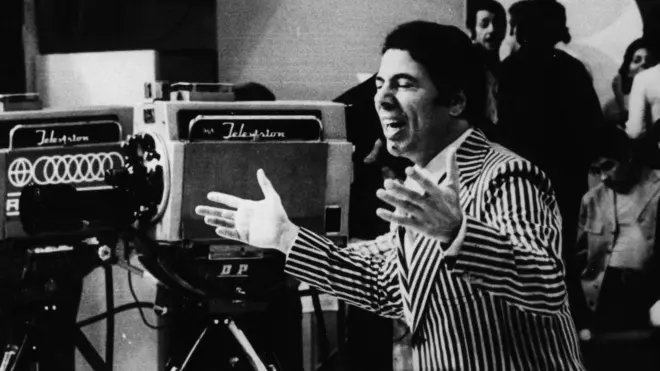 Programa Silvio Santos na Tupi