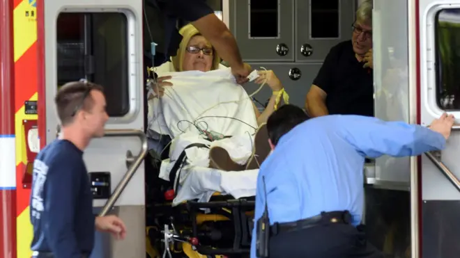 Шериф Скотт Израэл сообщил, что ранены восемь человек