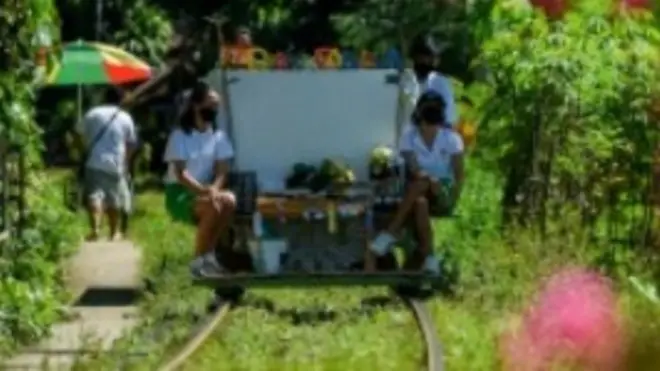 د فیلیپین په ټګکاویان سیمه کې د کووېډ – ۱۹ له کبله د کلیوالو سیمو زدکونکي له زدکړو محروم شوی وو.