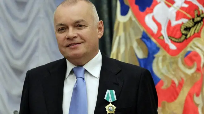 Несколько подразделений возглавляемого Дмитрием Киселевым государственного медиаконгломерата "Россия сегодня" упомянуты Европарламентов в качестве инструментов пропаганды и дезинформации. Но репрессий против них Европарламент не хочет.